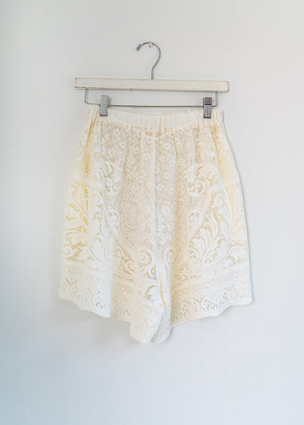 Vintage Lace Shorts- White Close Lace