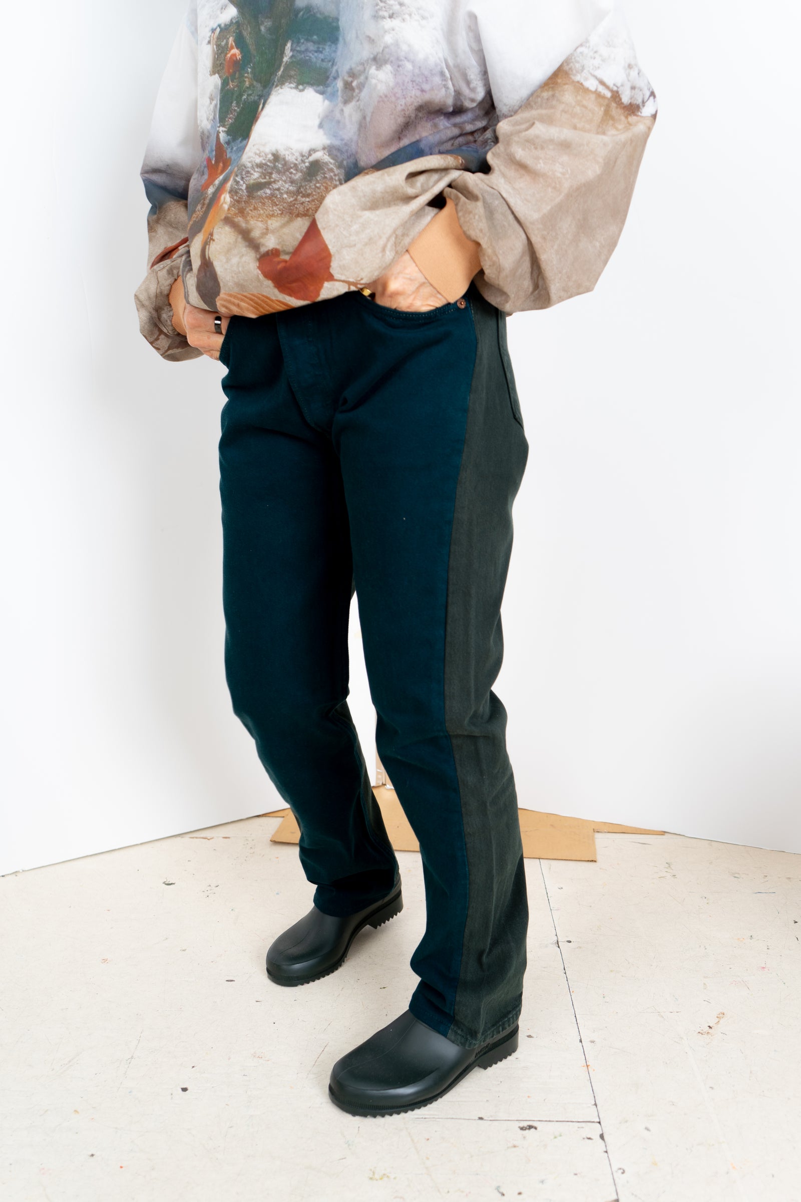 BLESS n° jeans pleat front　リーバイスデニム　M Bless Jeans Pleat Front- Dark Teal / Dark Green – Lai Lai