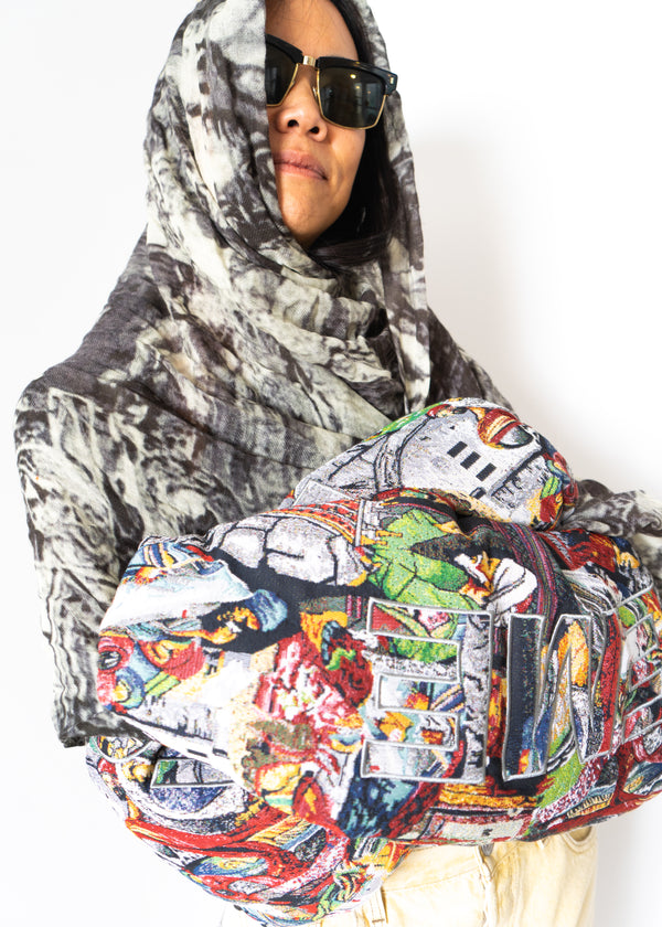 Bless x SUPREME Puffer Sleeve Shawl